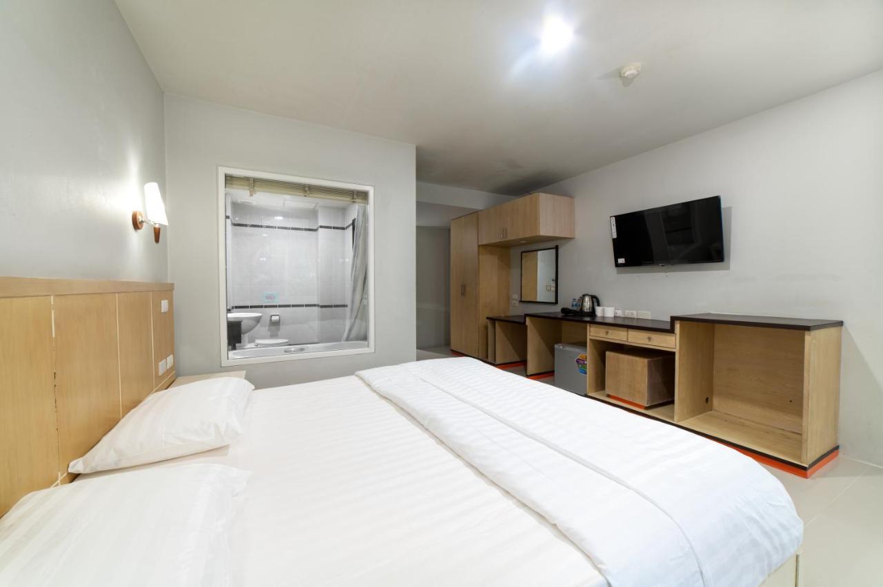 Gp House Phuket Patong Beach Eksteriør bilde