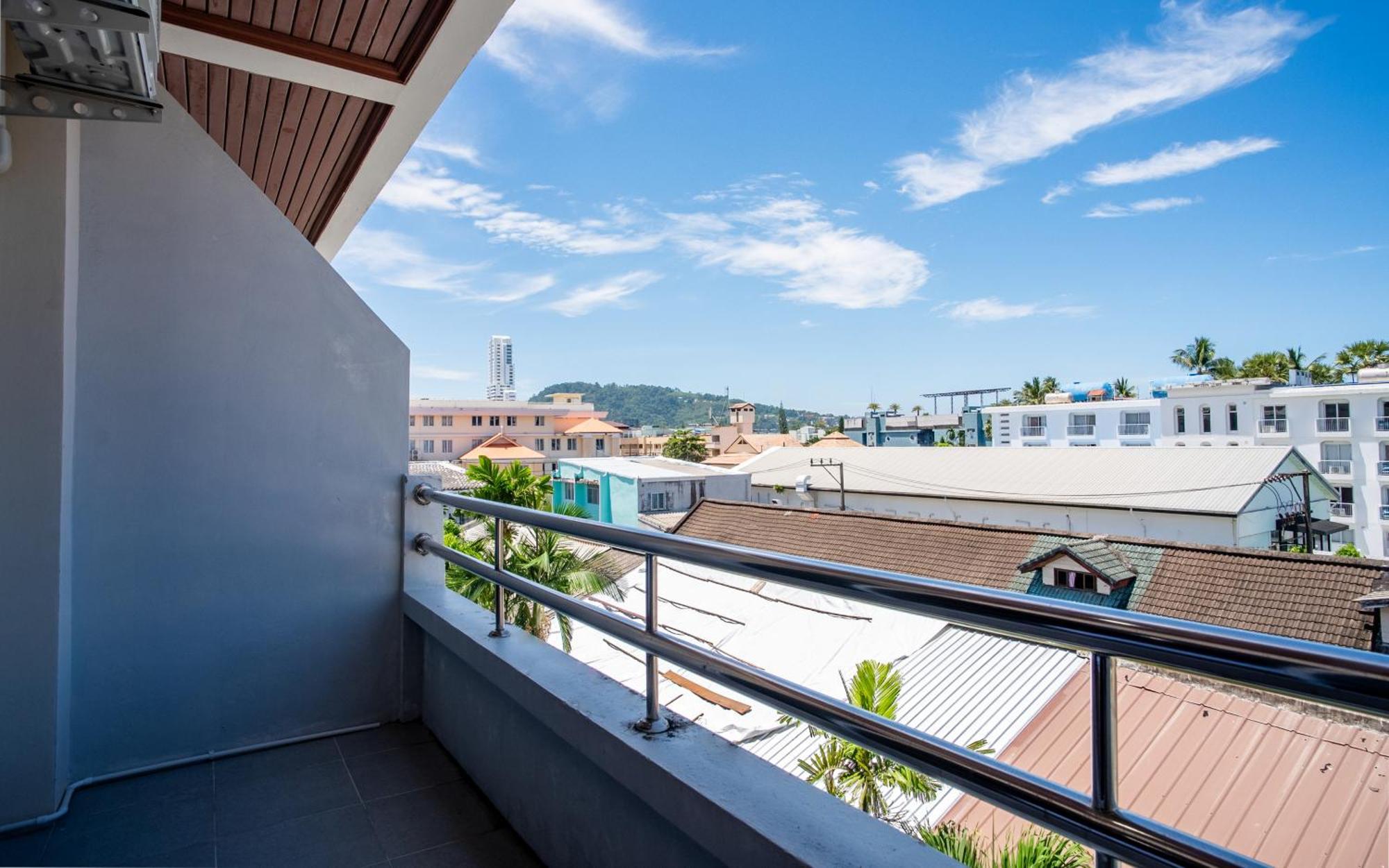 Gp House Phuket Patong Beach Eksteriør bilde